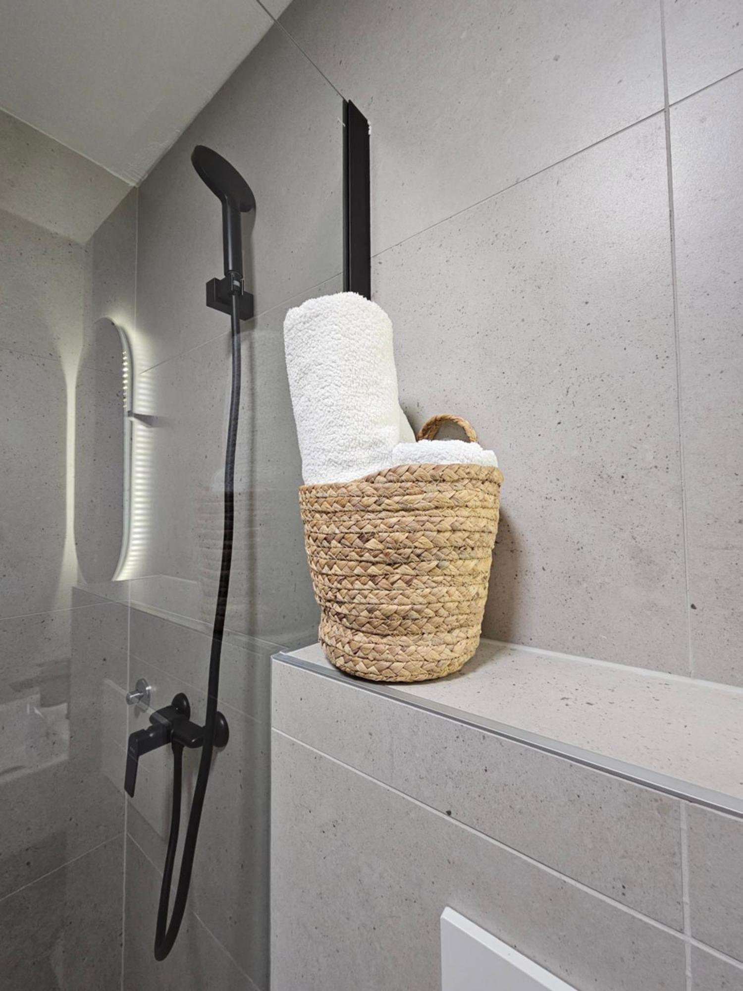 Lendas Studio Apartment Baška Voda エクステリア 写真