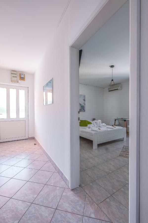 Lendas Studio Apartment Baška Voda エクステリア 写真