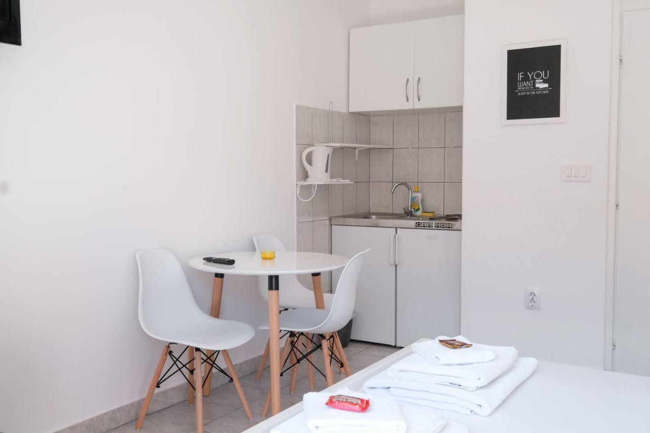Lendas Studio Apartment Baška Voda エクステリア 写真