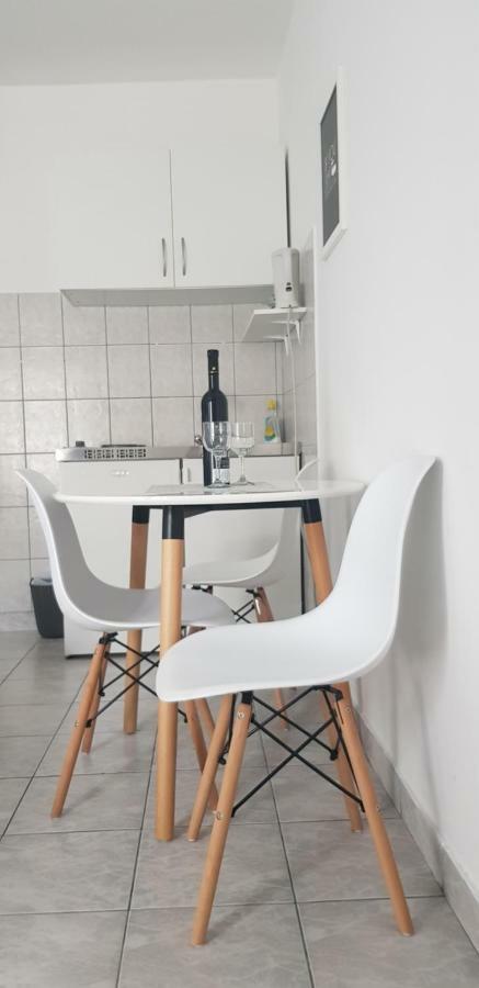 Lendas Studio Apartment Baška Voda エクステリア 写真